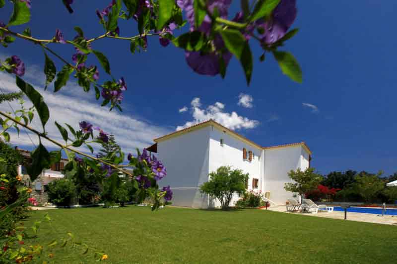Vila Pavlos Maria