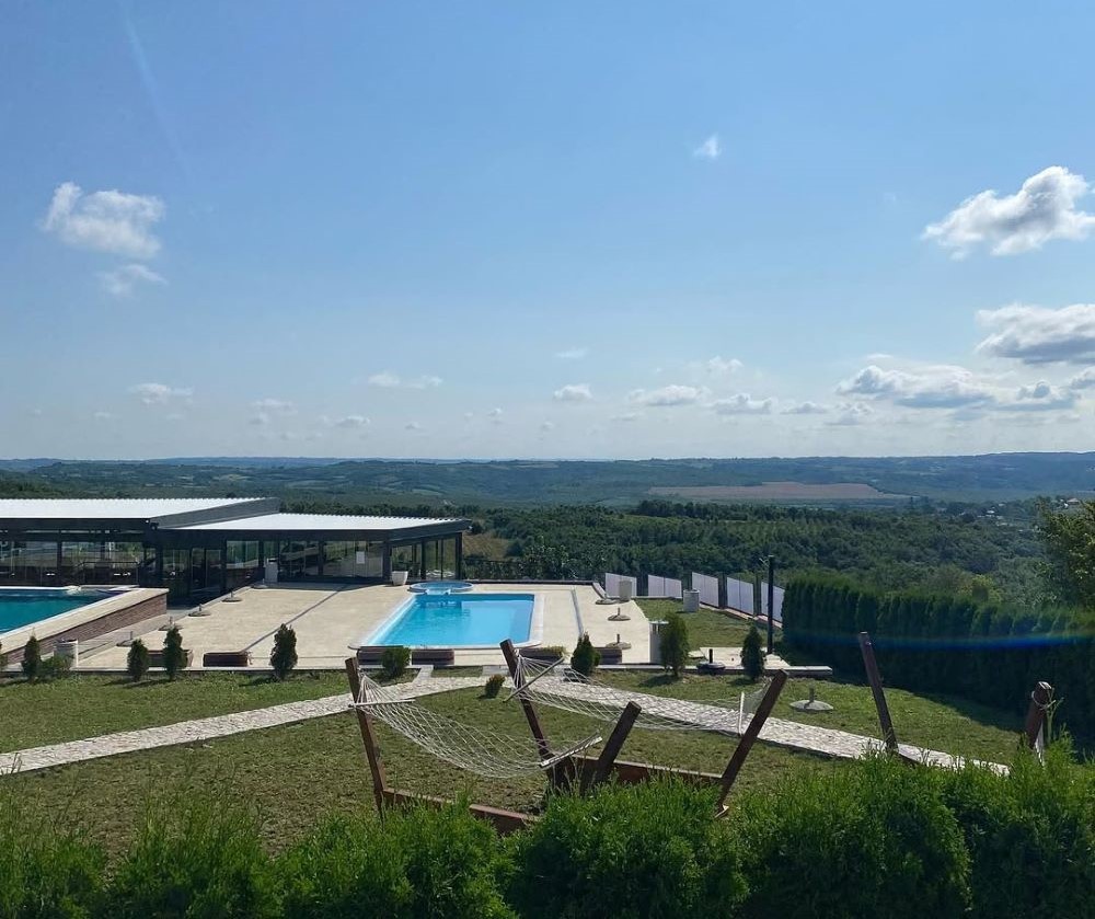 Specijalna ponuda za vrele dane - Hotel Alexander na Kosmaju