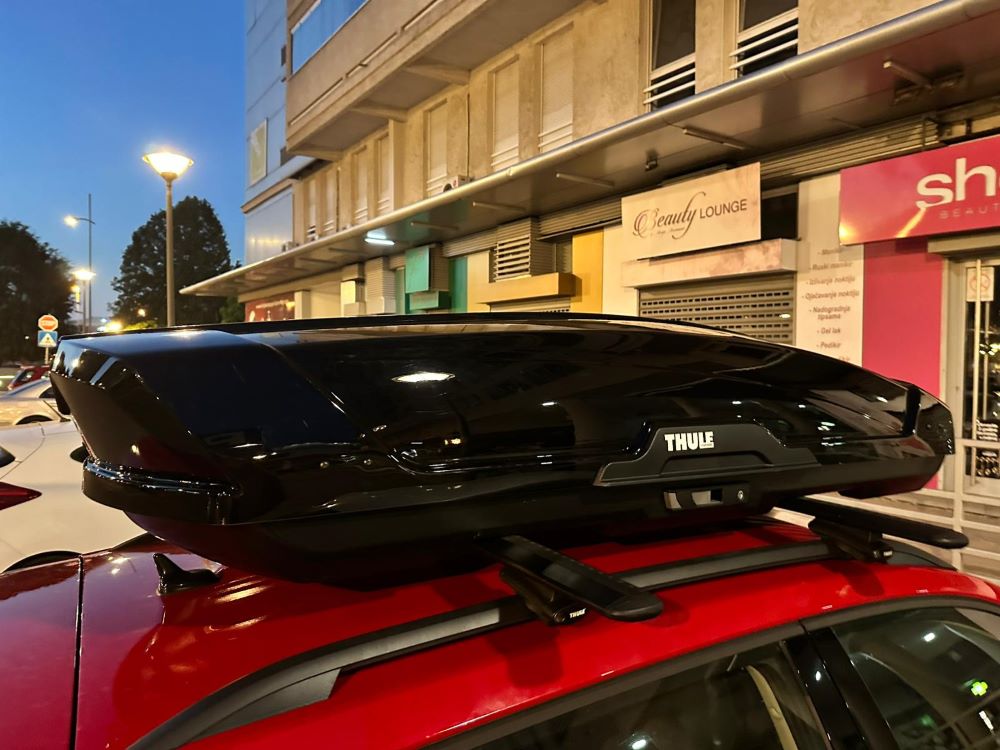 Krovni kofer iznajmljivanje – kako izgleda u praksi