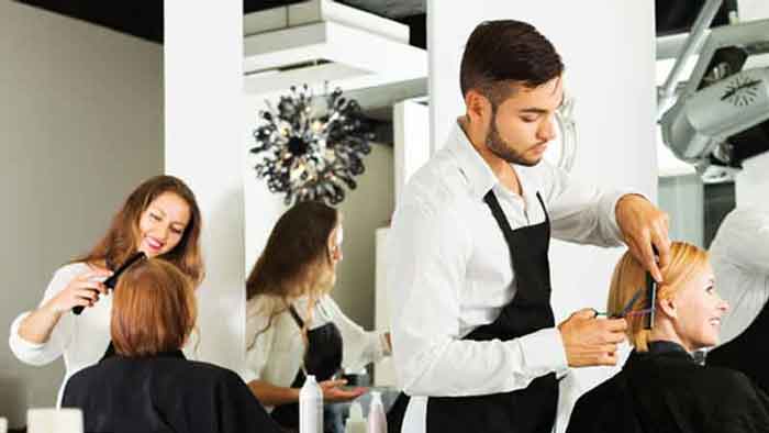 Upiši kurs za frizera  - Frizerski svet čeka tvoju viziju