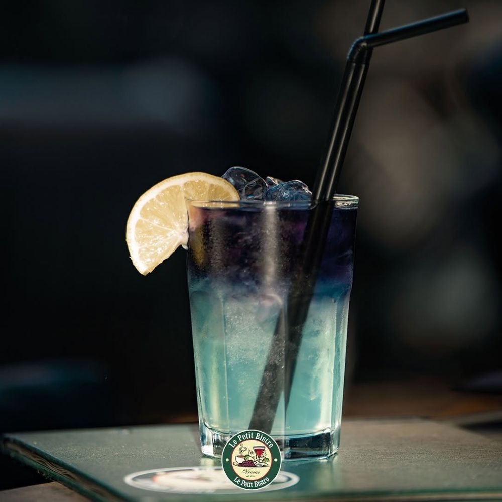 Uvek je pravo vreme za dobar koktel! Le Petit Bistro Vračar – mesto gde izlazak dobija bolji ukus